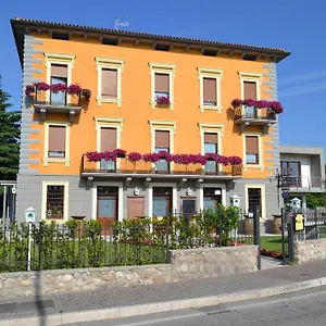  Bed & Breakfast La Sosta Italia